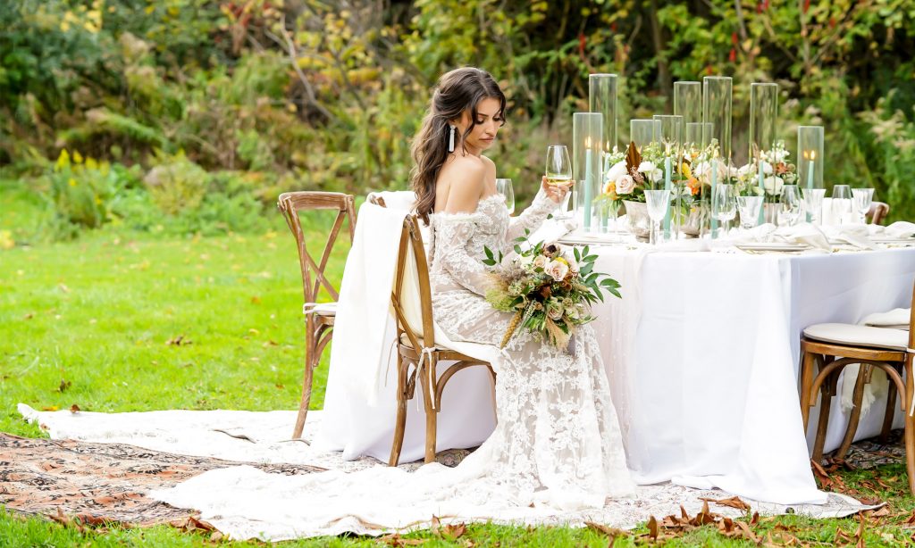 A Professional Photographer's Guide to the Best Cameras and Lenses for Capturing Wedding Moments 55 A Professional Photographer's Guide to the Best Cameras and Lenses for Capturing Wedding Moments